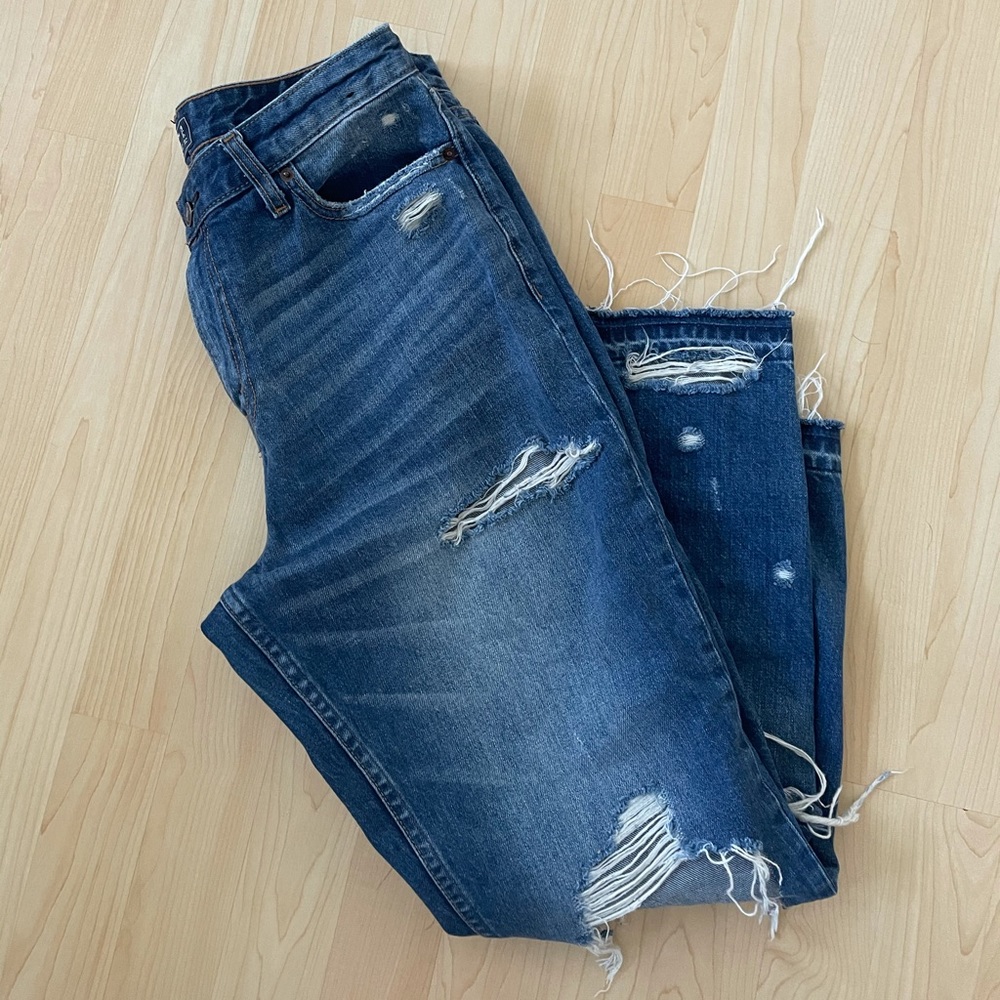 Abercrombie High Rise Girlfriend jeans